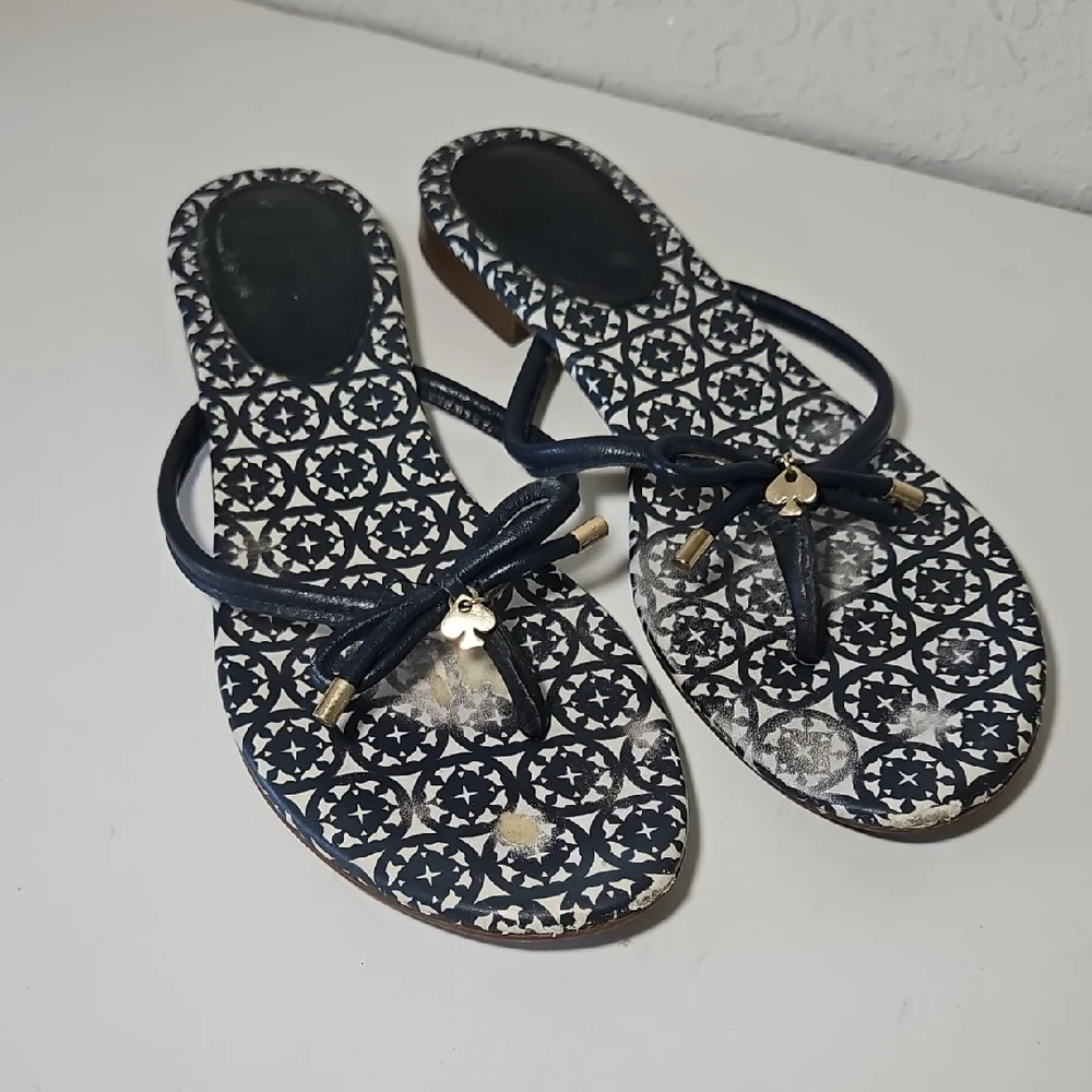 Kate Spade Mystic Bow Sandals Navy With Gold, Size 8.5